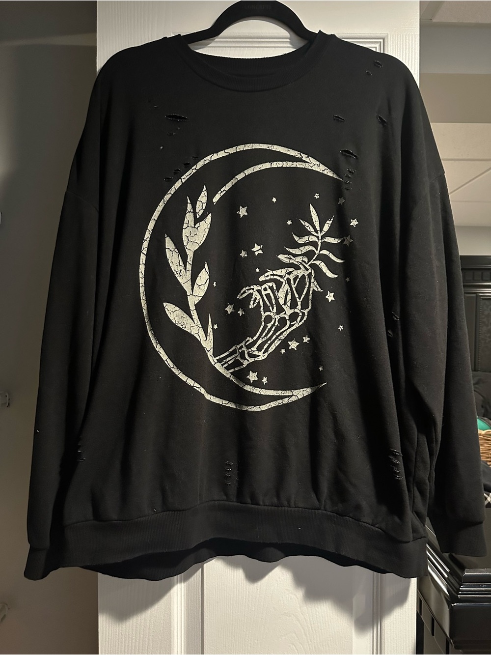 Women’s crewneck